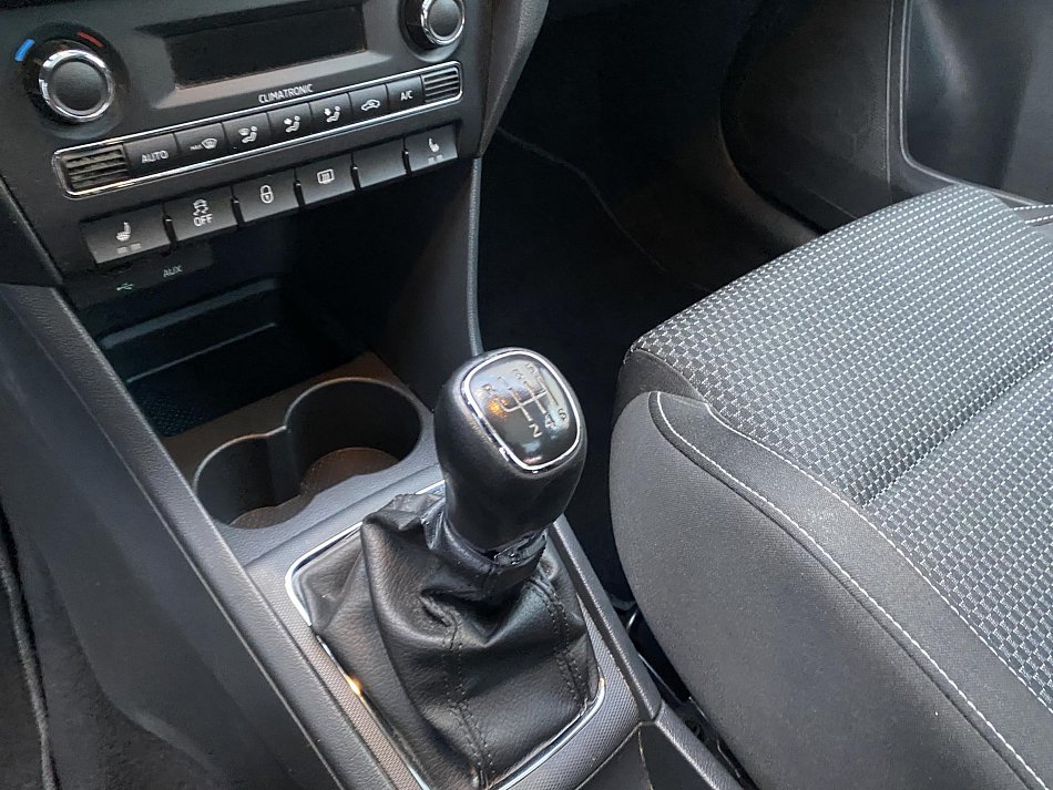 Škoda Rapid 1.2 TSi Elegance Sport