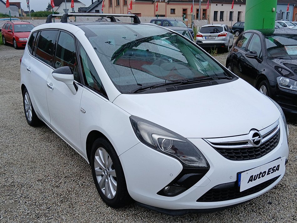 Opel Zafira 2.0CDTi 