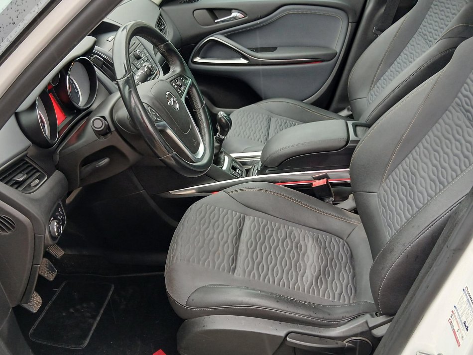 Opel Zafira 2.0CDTi 