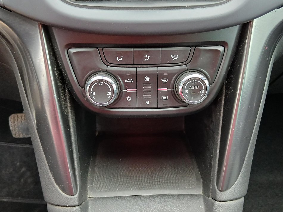 Opel Zafira 2.0CDTi 