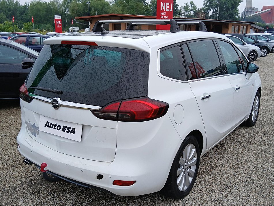 Opel Zafira 2.0CDTi 