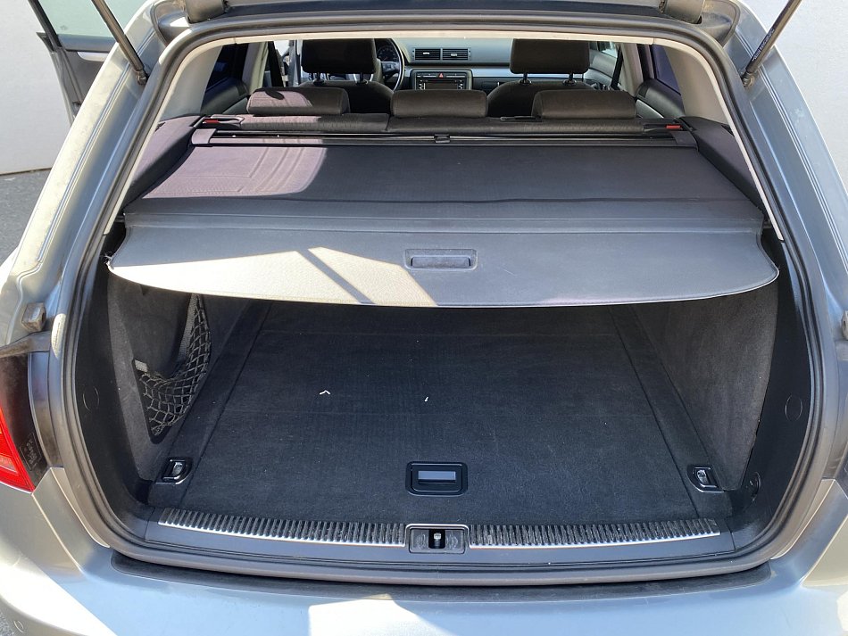 Audi A4 2.0 FSI 