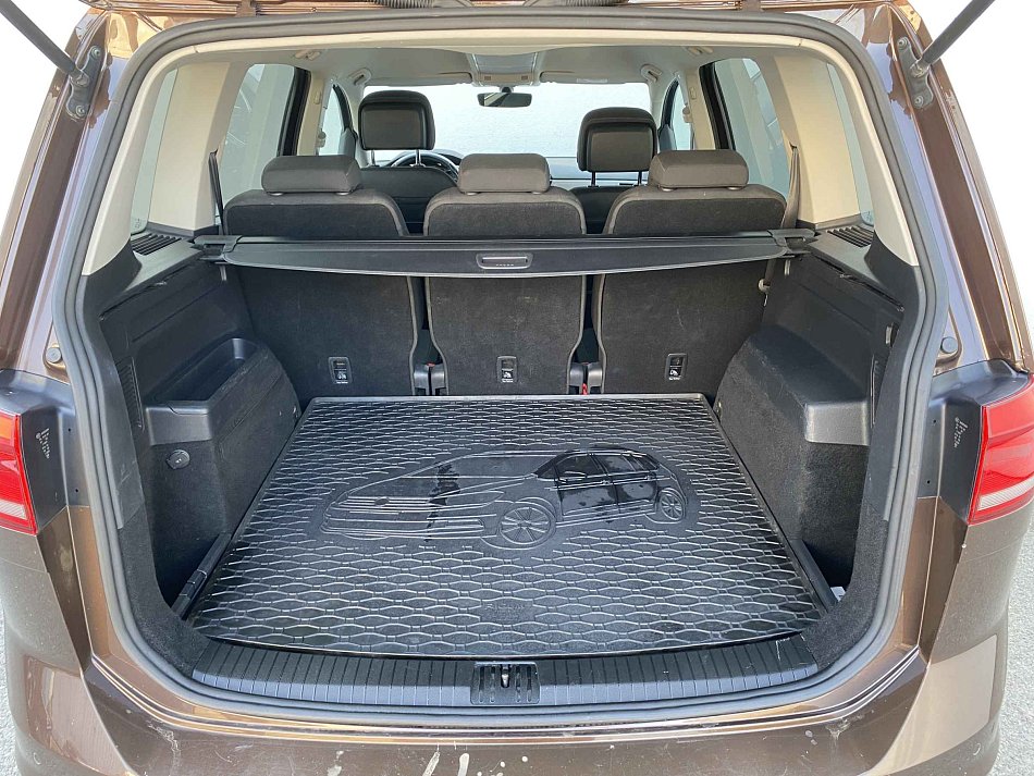 Volkswagen Touran 1.6 TDi 
