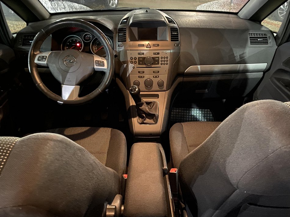 Opel Zafira 1.6i 