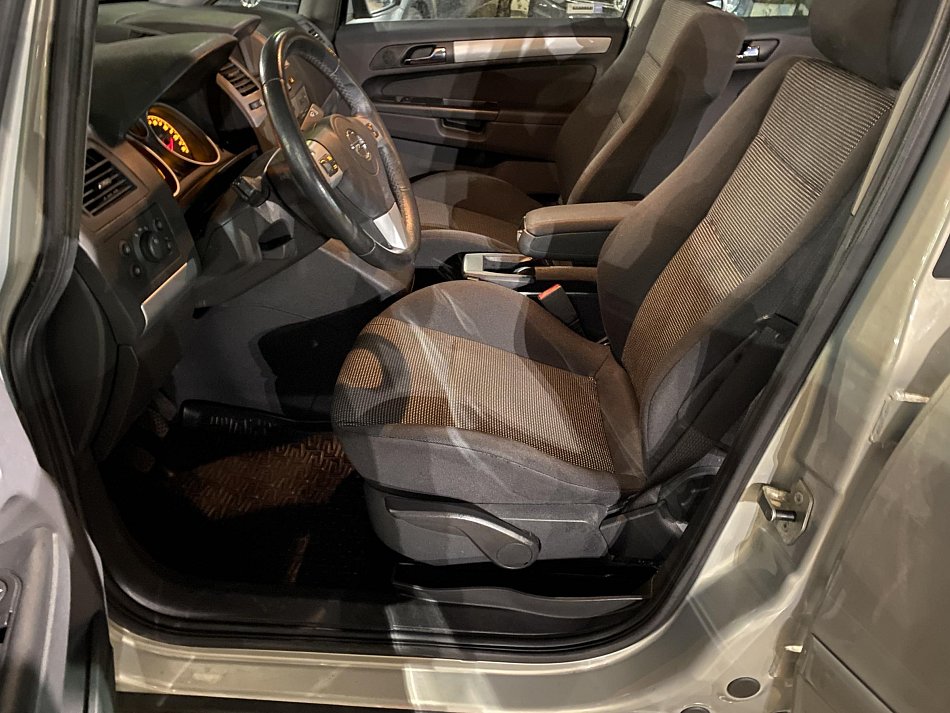 Opel Zafira 1.6i 