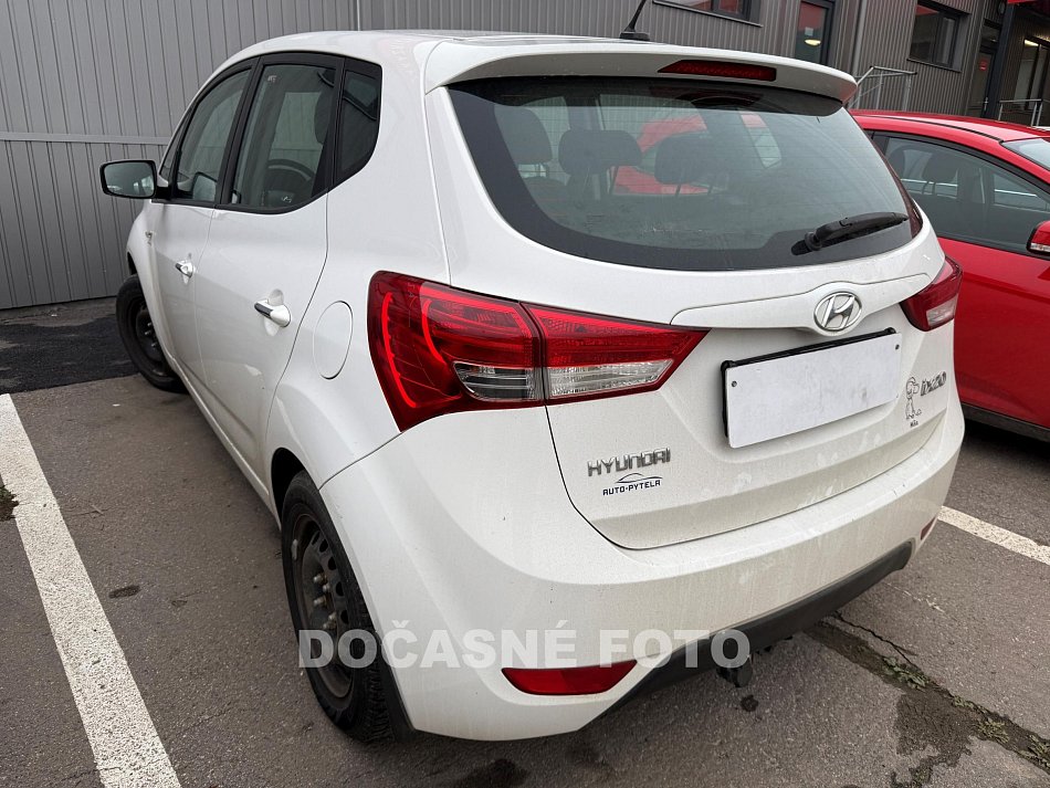 Hyundai Ix20 1.6i 