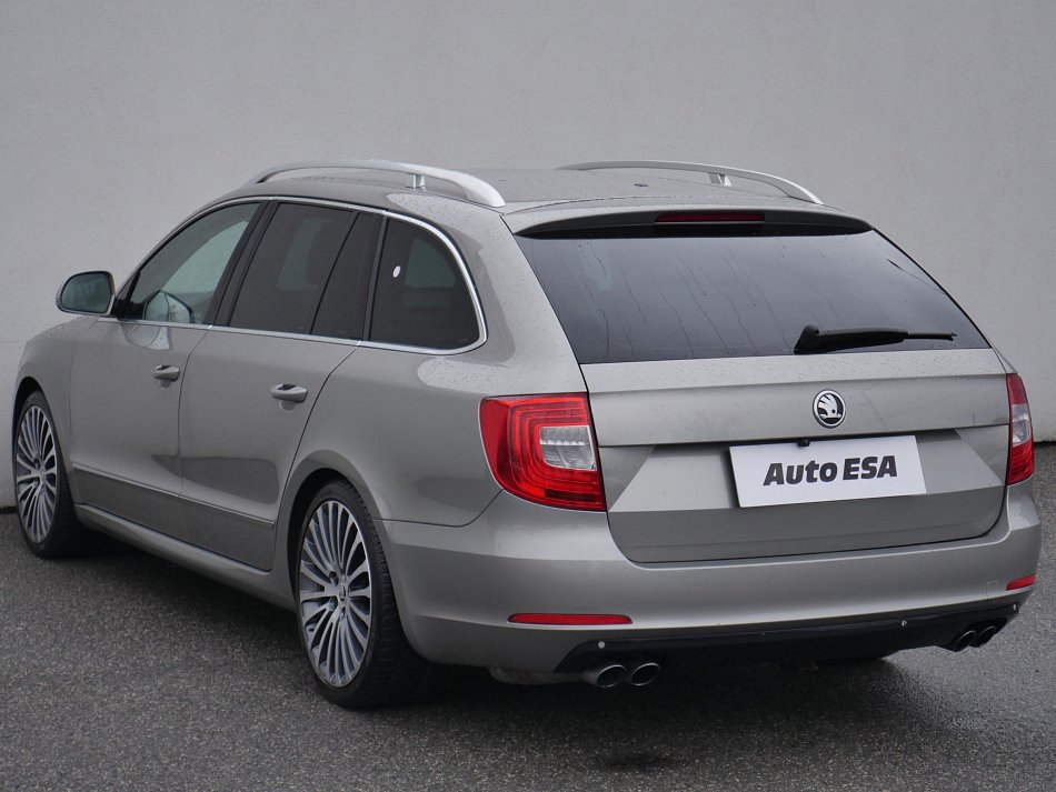 Škoda Superb II 3.6 L&K