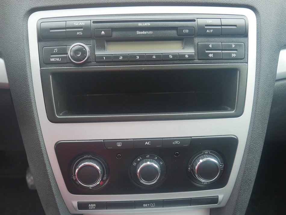 Škoda Octavia II 1.6 TDi 