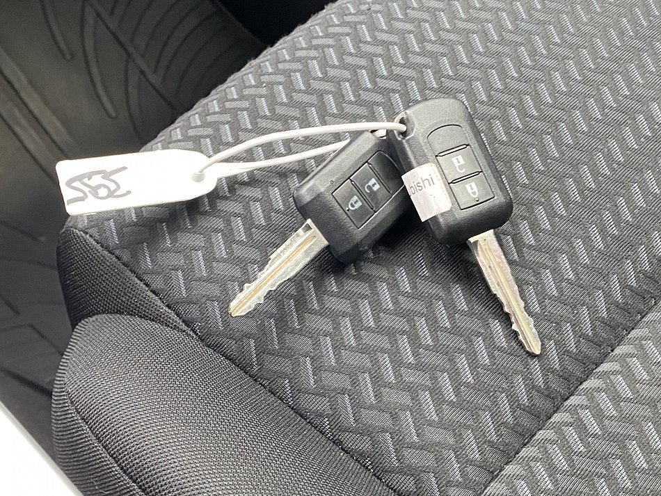 Mitsubishi Eclipse Cross 1.5 T-MiVEC  2WD