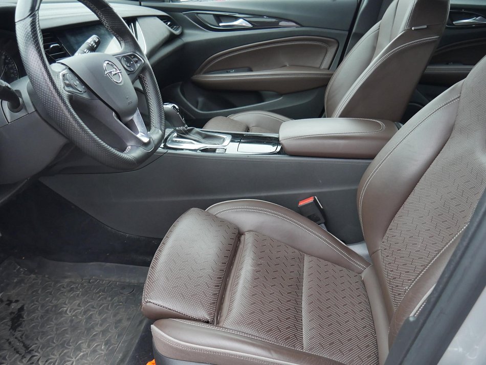 Opel Insignia 2.0CDTi Ultimate 4x4