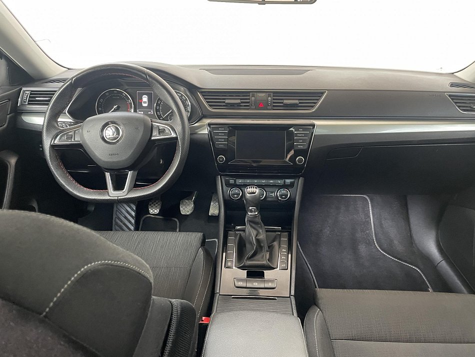 Škoda Superb III 1.4 TSi 