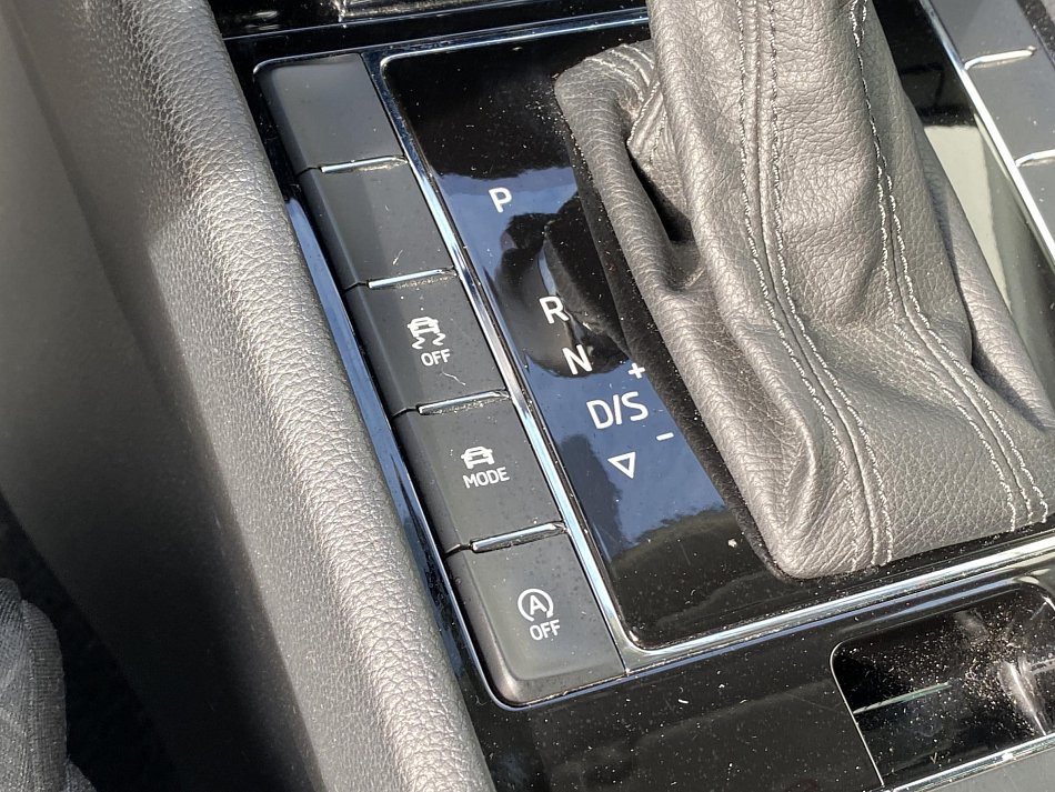 Škoda Superb III 2.0 TDi Style