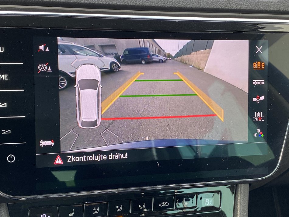 Škoda Superb III 2.0 TDi Style