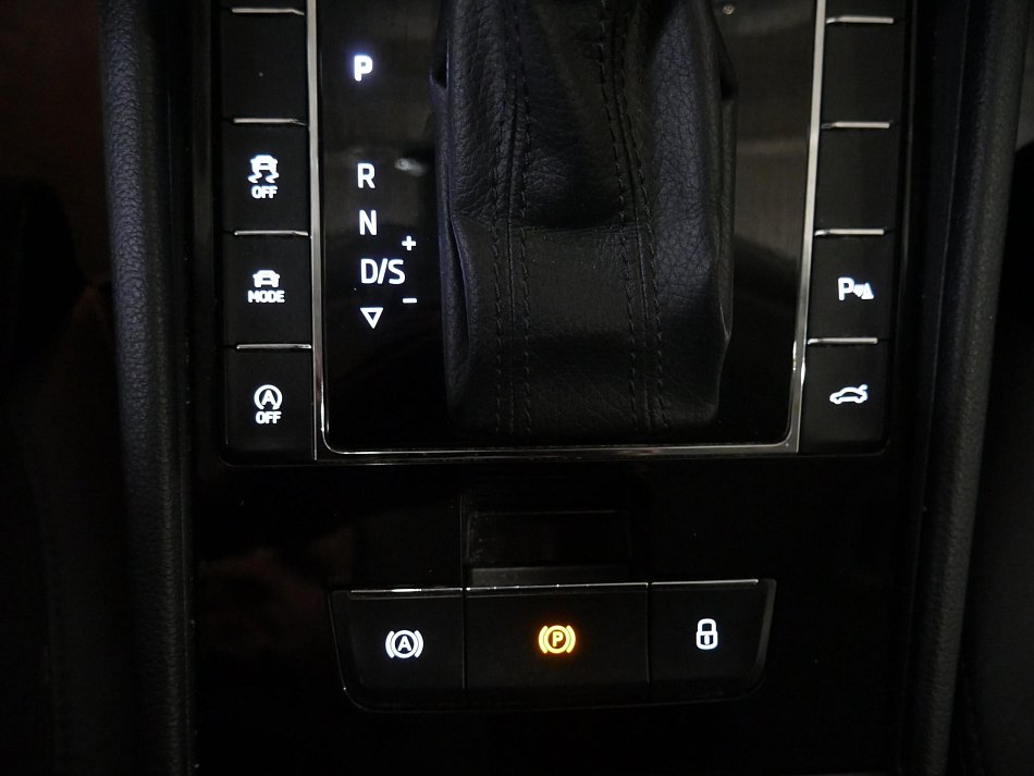 Škoda Superb III 2.0TDi  4x4