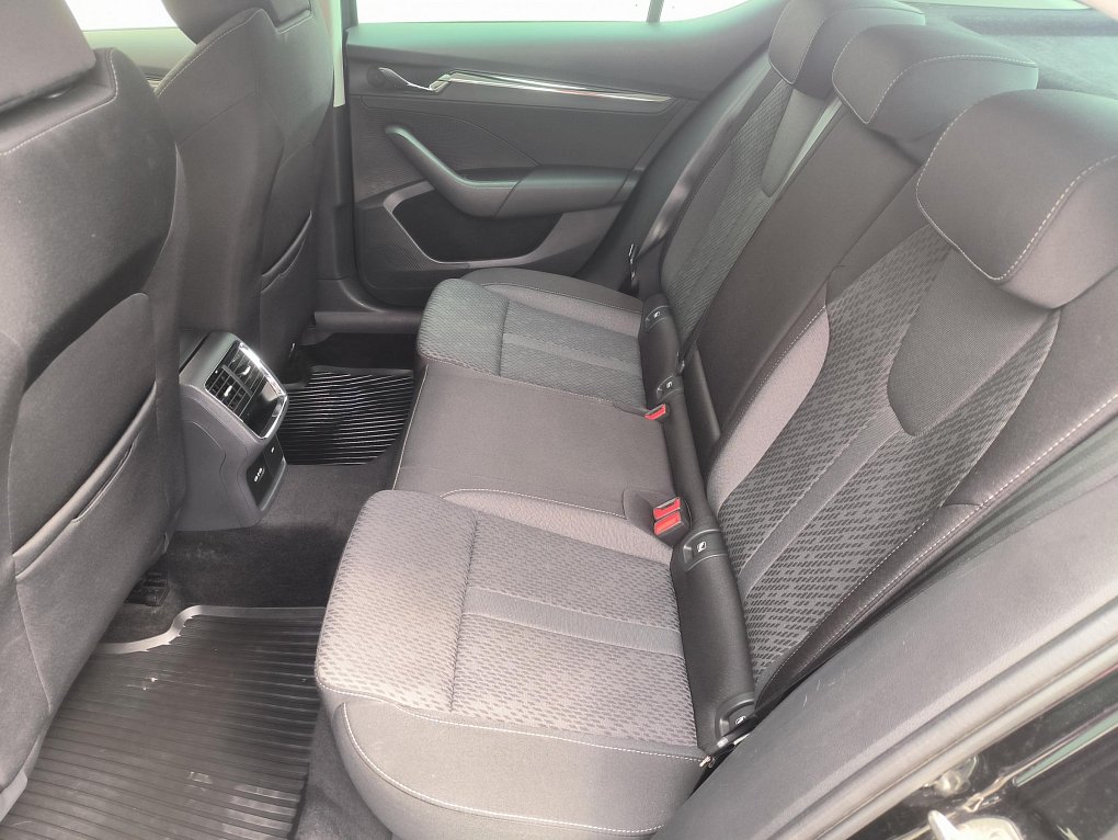 Škoda Octavia IV 2.0TDi Style