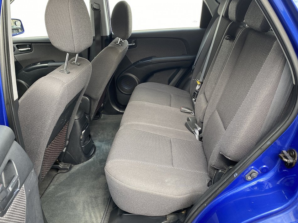 Kia Sportage 2.0 i 