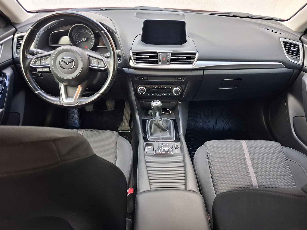 Mazda 3 2.0 i 