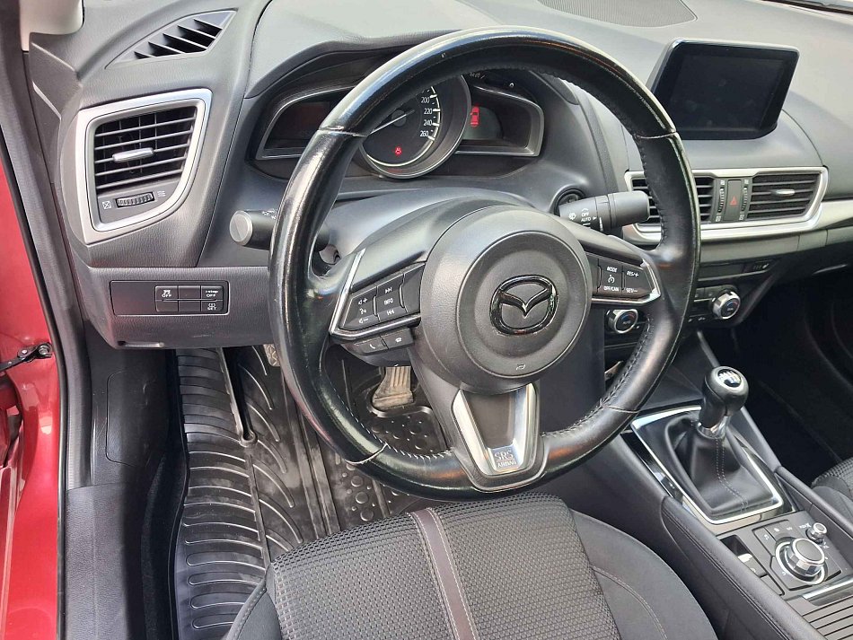 Mazda 3 2.0 i 