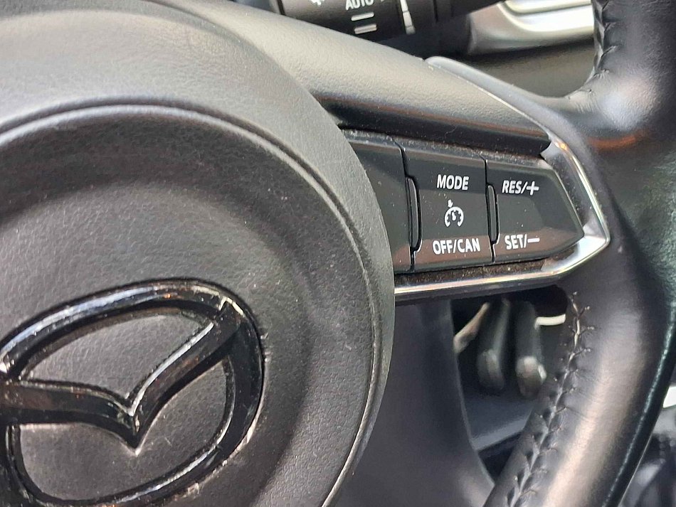 Mazda 3 2.0 i 