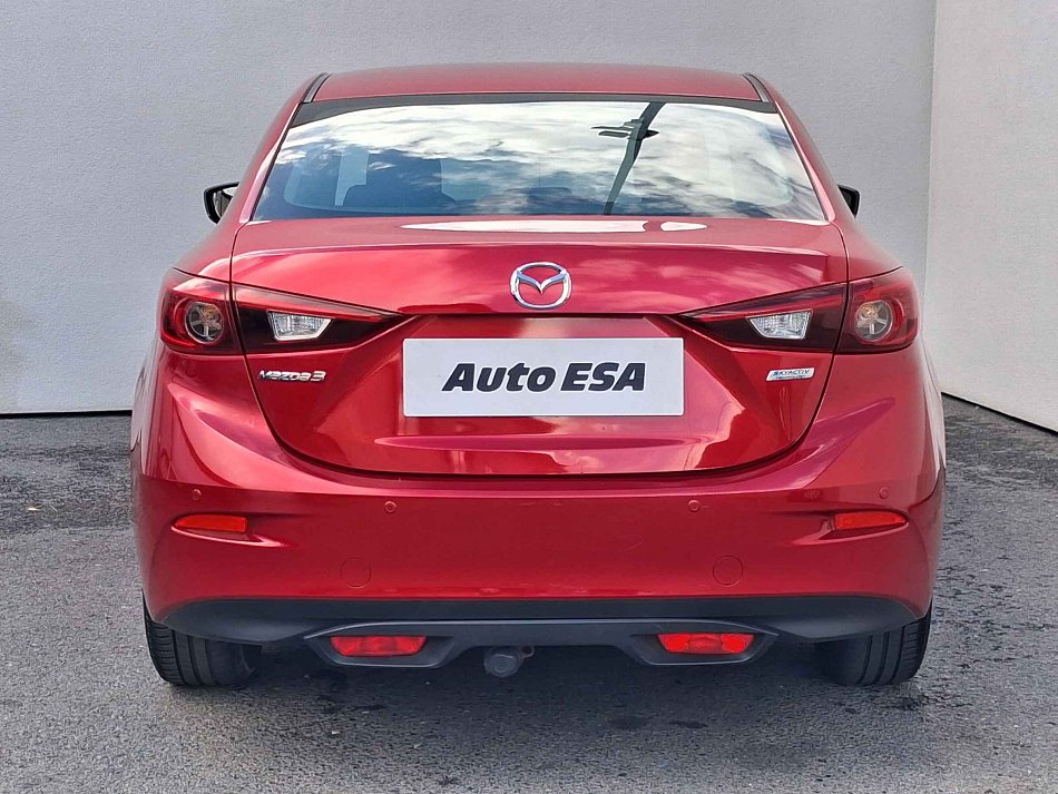 Mazda 3 2.0 i 