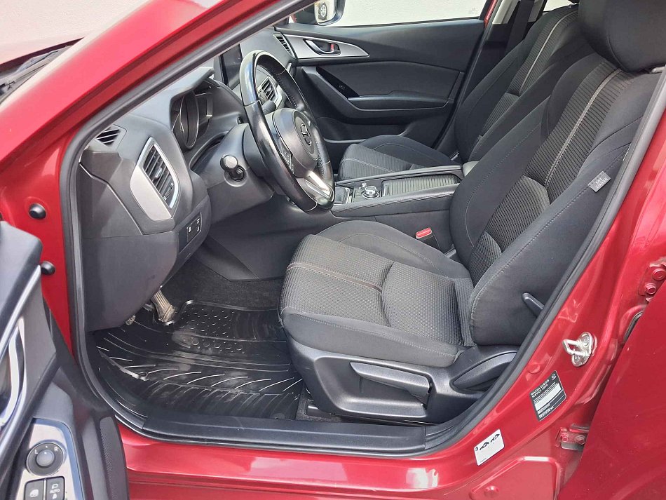 Mazda 3 2.0 i 