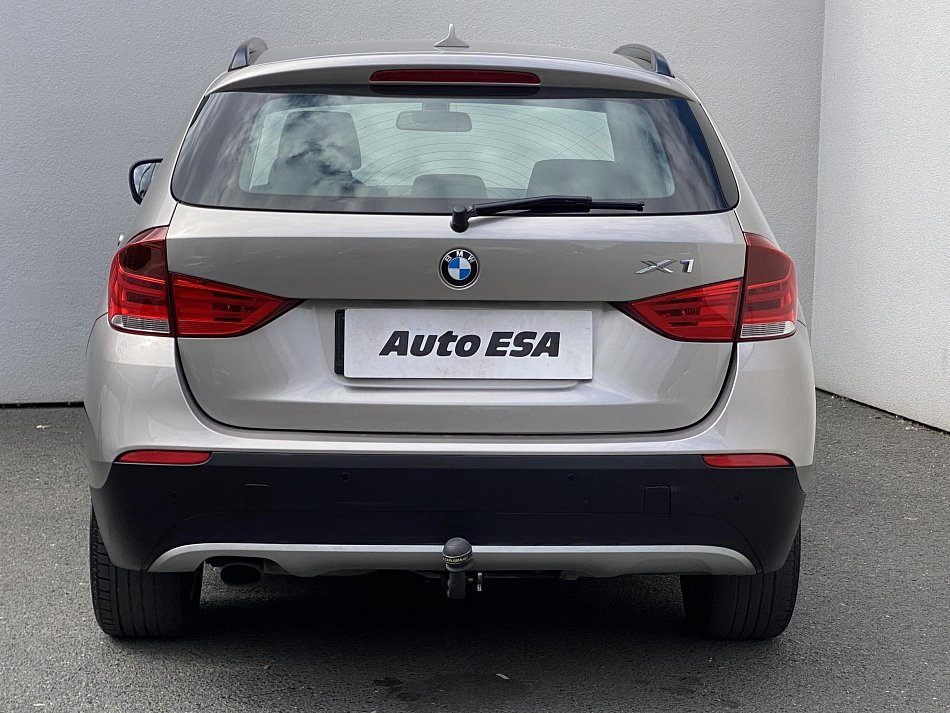 BMW X1 2.0d  sDrive18d