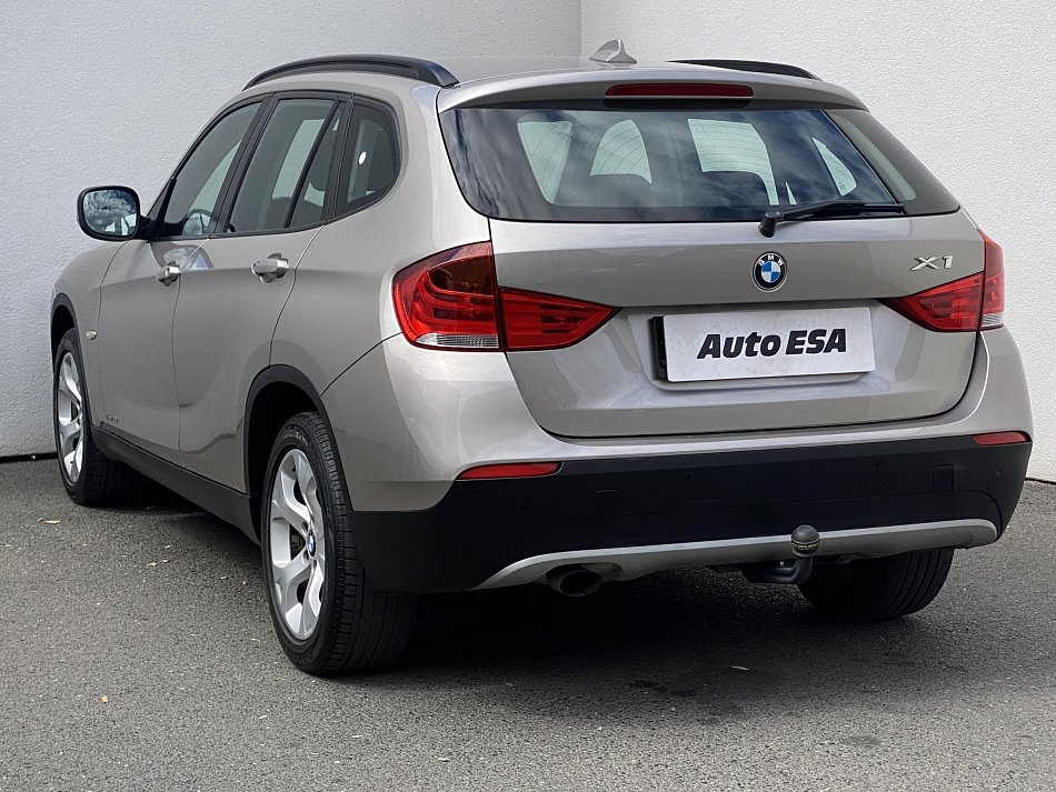 BMW X1 2.0d  sDrive18d