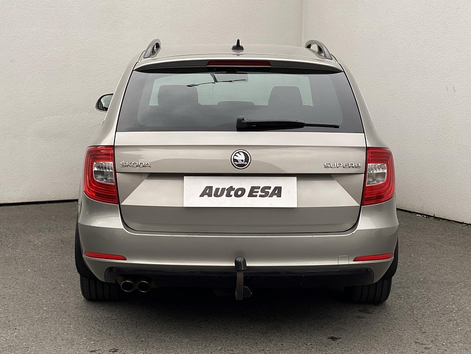 Škoda Superb II 2.0 TDi Ambition