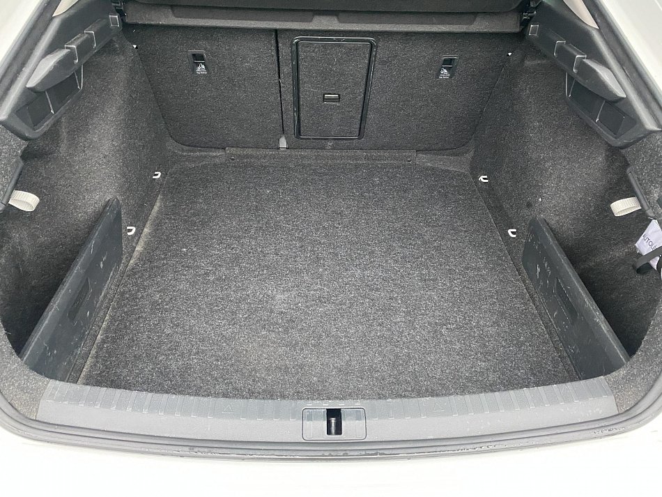 Škoda Octavia IV 1.5 TSI 