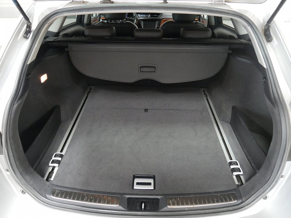 Toyota Avensis 1.8i 