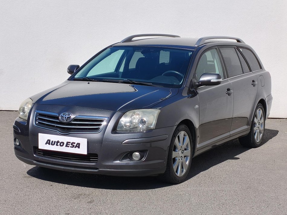 Toyota Avensis 2.2D-CAT 