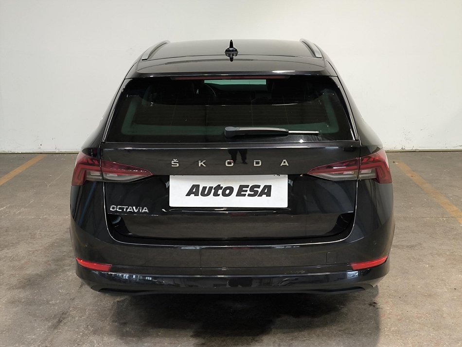 Škoda Octavia IV 1.5 TSi Ambition