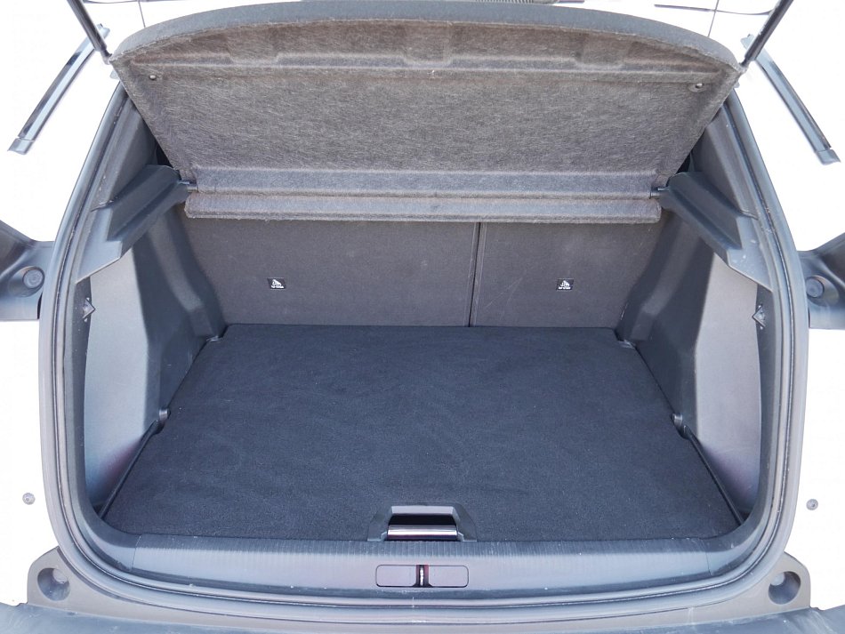 Peugeot 2008 1.2PT Allure