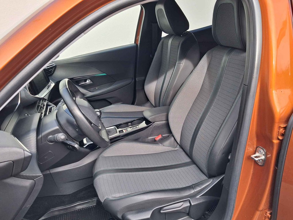 Peugeot 2008 1.2 PT Allure