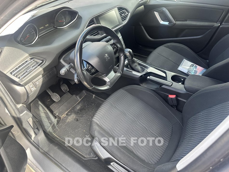 Peugeot 308 1.6 HDi 