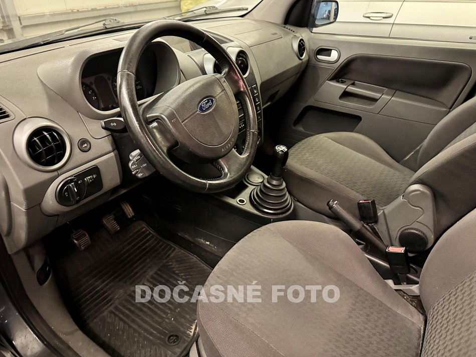 Ford Fusion 1.6i 