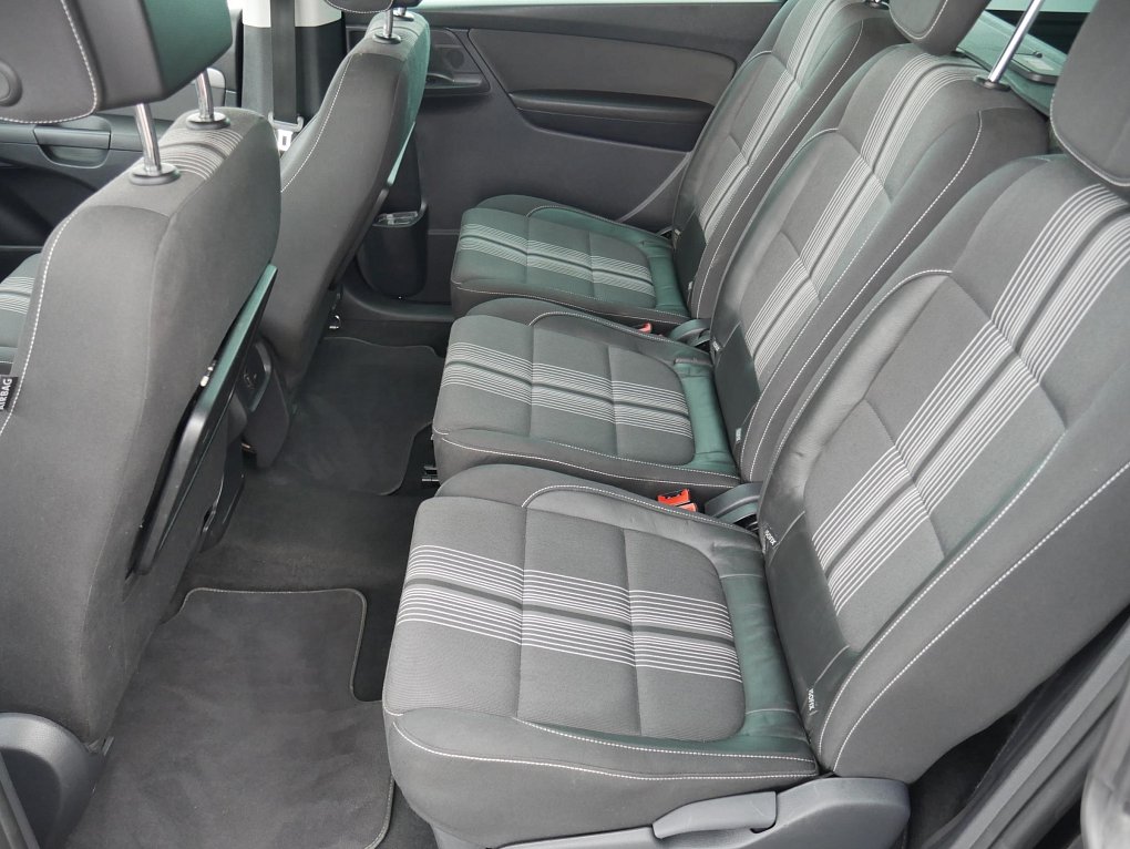 Volkswagen Sharan 2.0 TDi Match