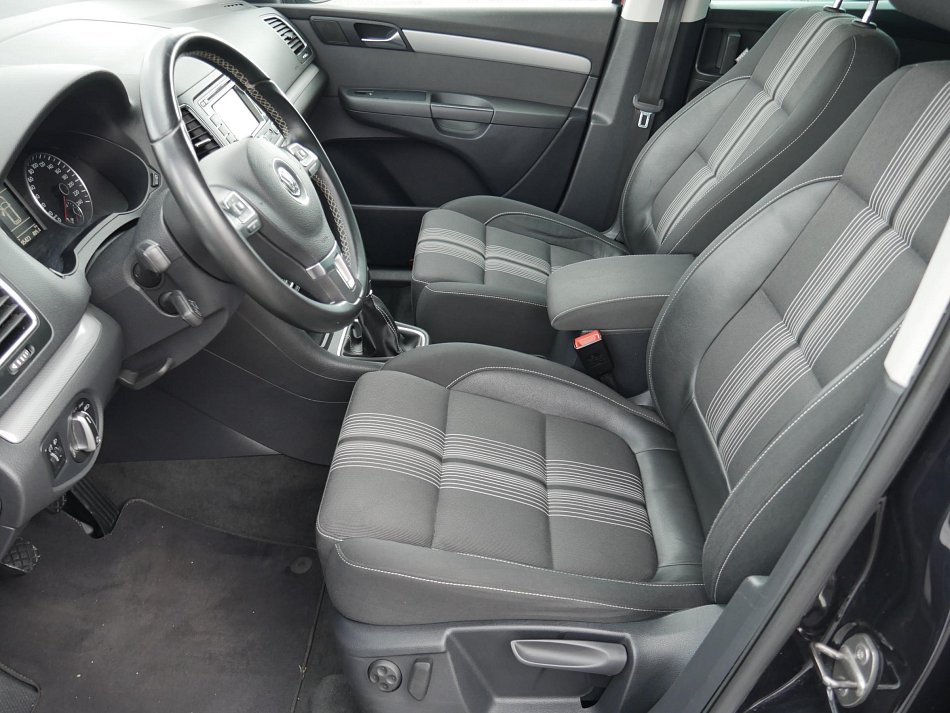 Volkswagen Sharan 2.0 TDi Match