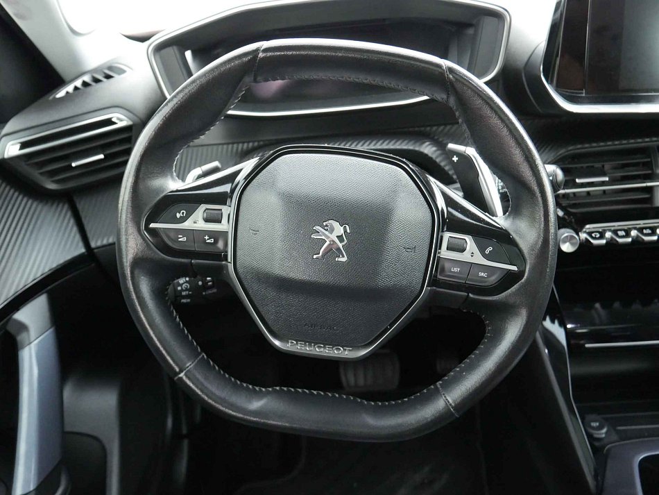 Peugeot 2008 1.2 PT Allure