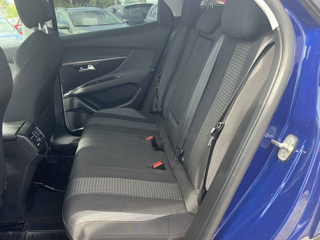 Peugeot 3008 1.6BlueHDi Active