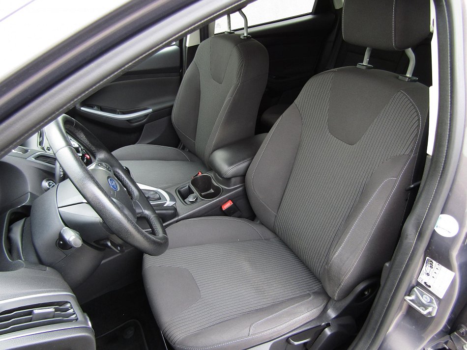 Ford Focus 1.6 i 