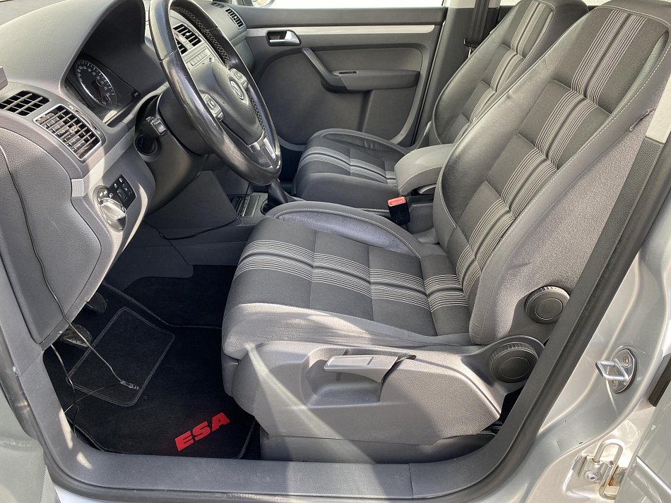Volkswagen Touran 2.0 TDi Match