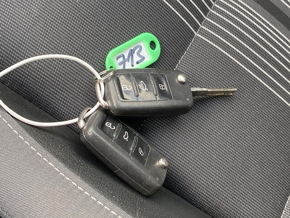 Volkswagen Touran 2.0 TDi Match