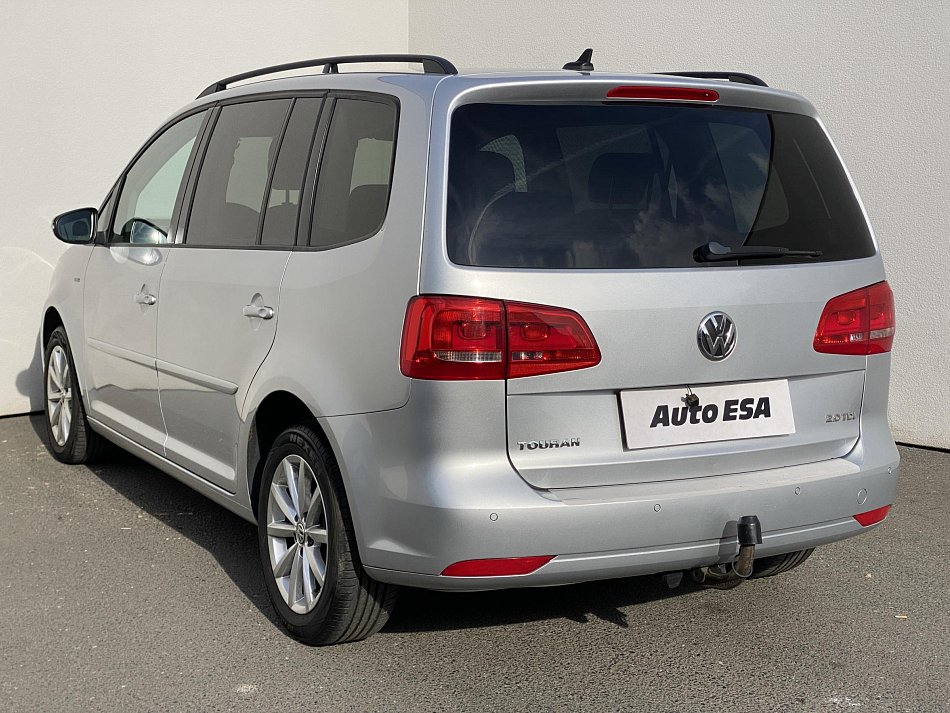 Volkswagen Touran 2.0 TDi Match