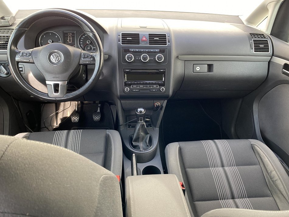 Volkswagen Touran 2.0 TDi Match