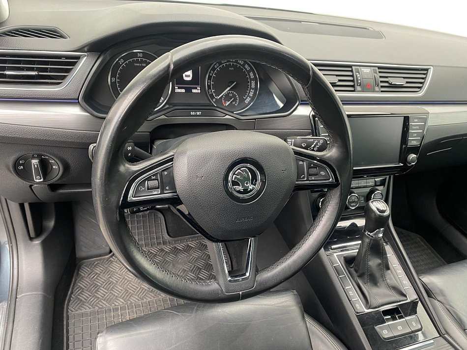 Škoda Superb III 2.0 TDi Style