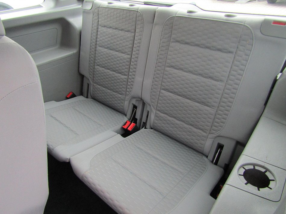 Volkswagen Touran 1.6i 