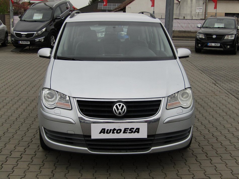 Volkswagen Touran 1.6i 