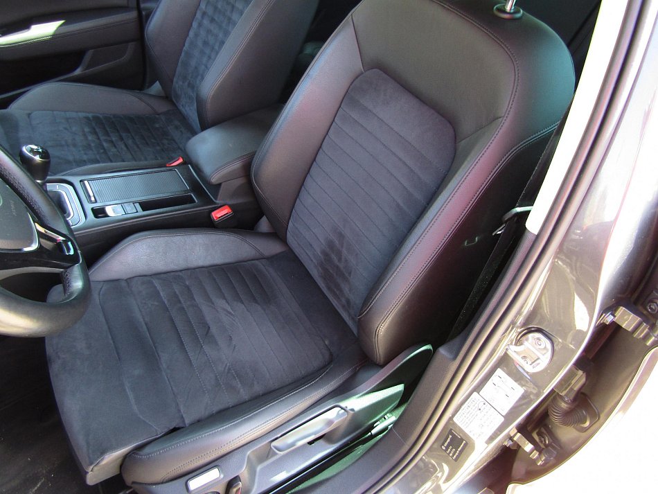 Volkswagen Passat 2.0TDi 