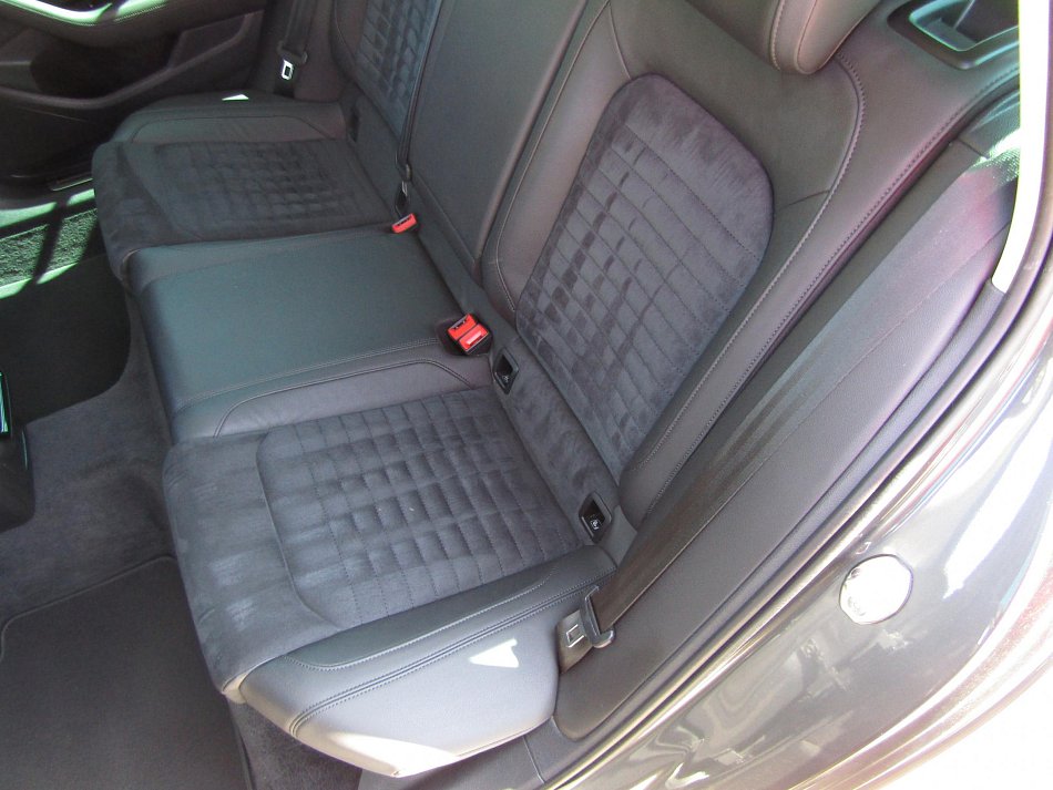 Volkswagen Passat 2.0TDi 
